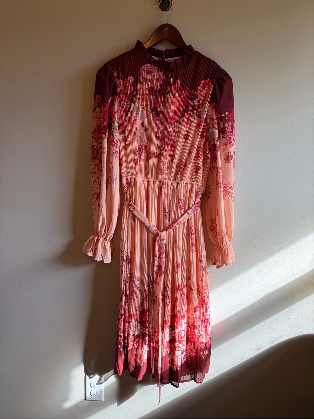 Flying Tomato Pink Ombre Floral Pleated Long-Sleeve Midi Dress
